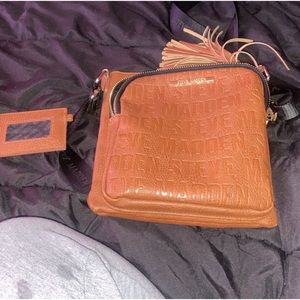 steve madden bag and matching wallet got has a gift a couple years ago